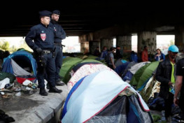 Проблемы с мигрантами продолжаются в Европе